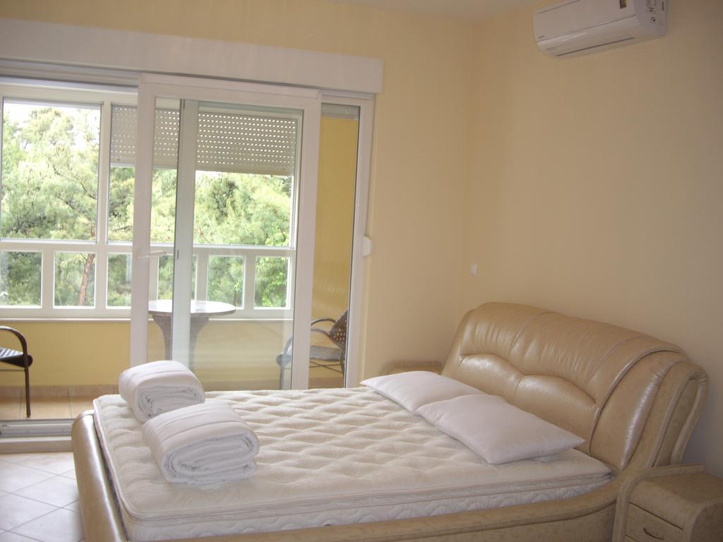 Apartmani Villa Astra & Pinija