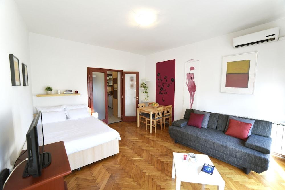 Apartments First Choice Centar