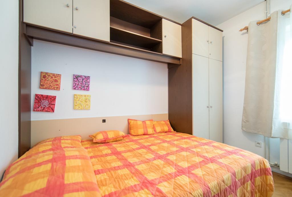 Apartments Vrandecic