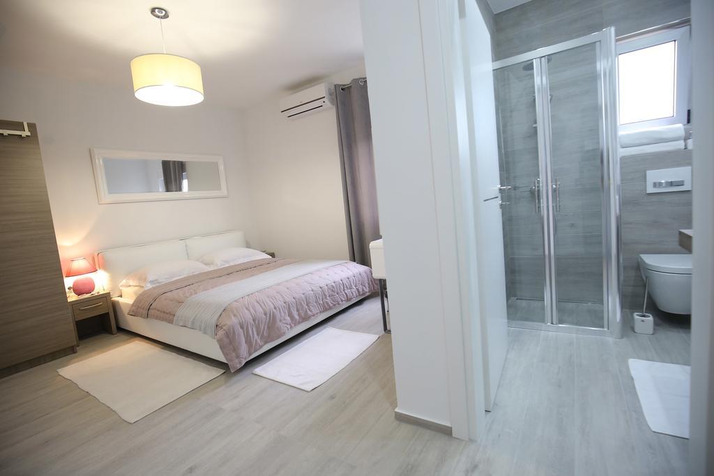 Lalic Gallery Villa