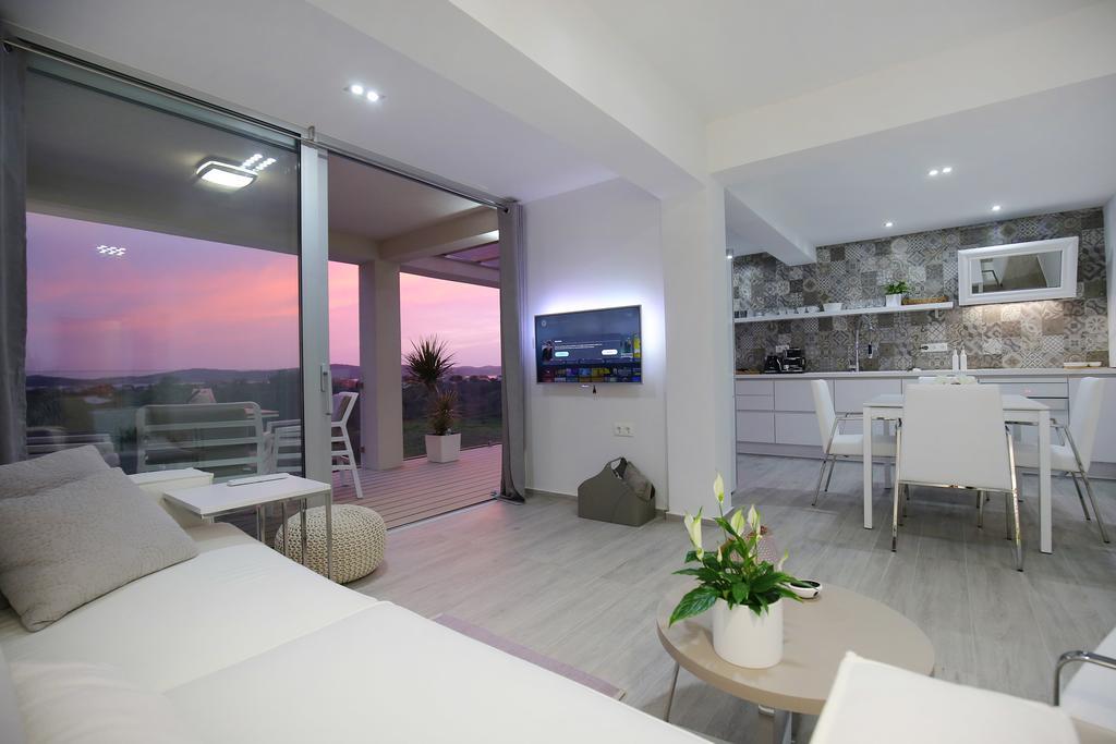 Lalic Gallery Villa