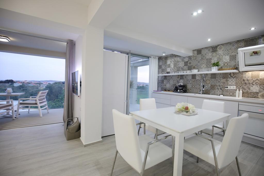 Lalic Gallery Villa