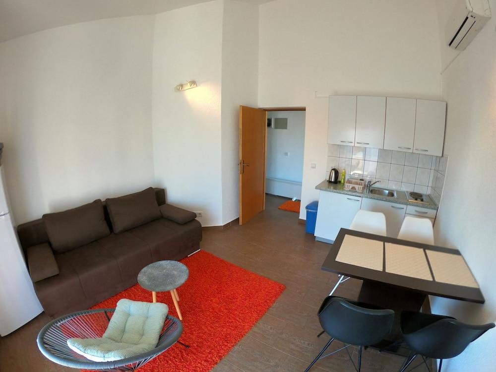 Apartments Rotim