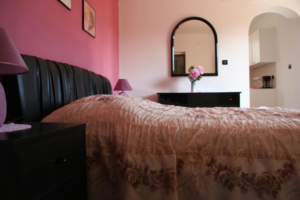 Apartments Villa Falcon