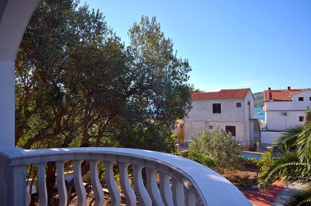 Apartments Rosanda