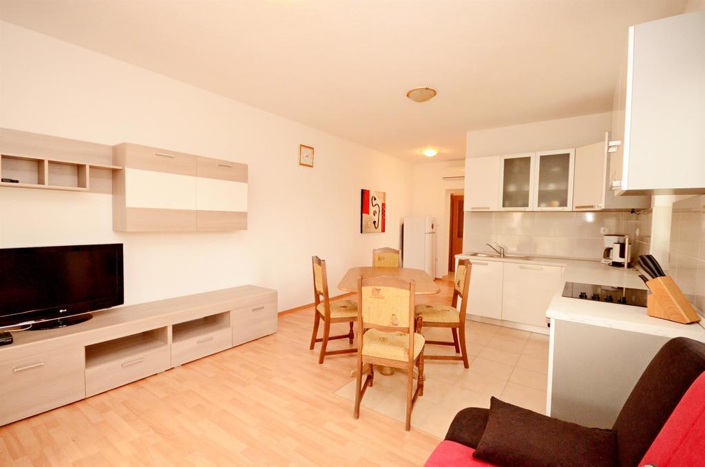 Apartments Rosanda