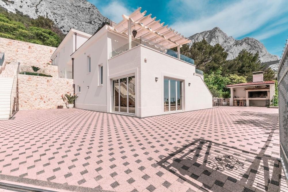 Villa Prestige