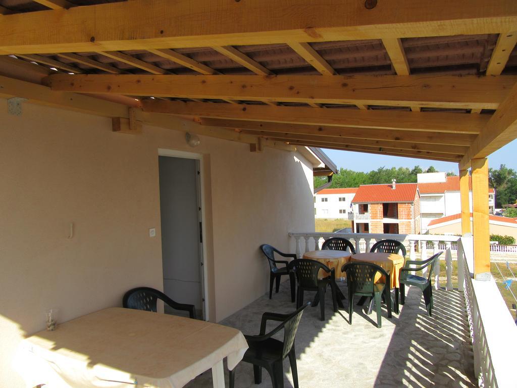 Apartments Ninske Vodice