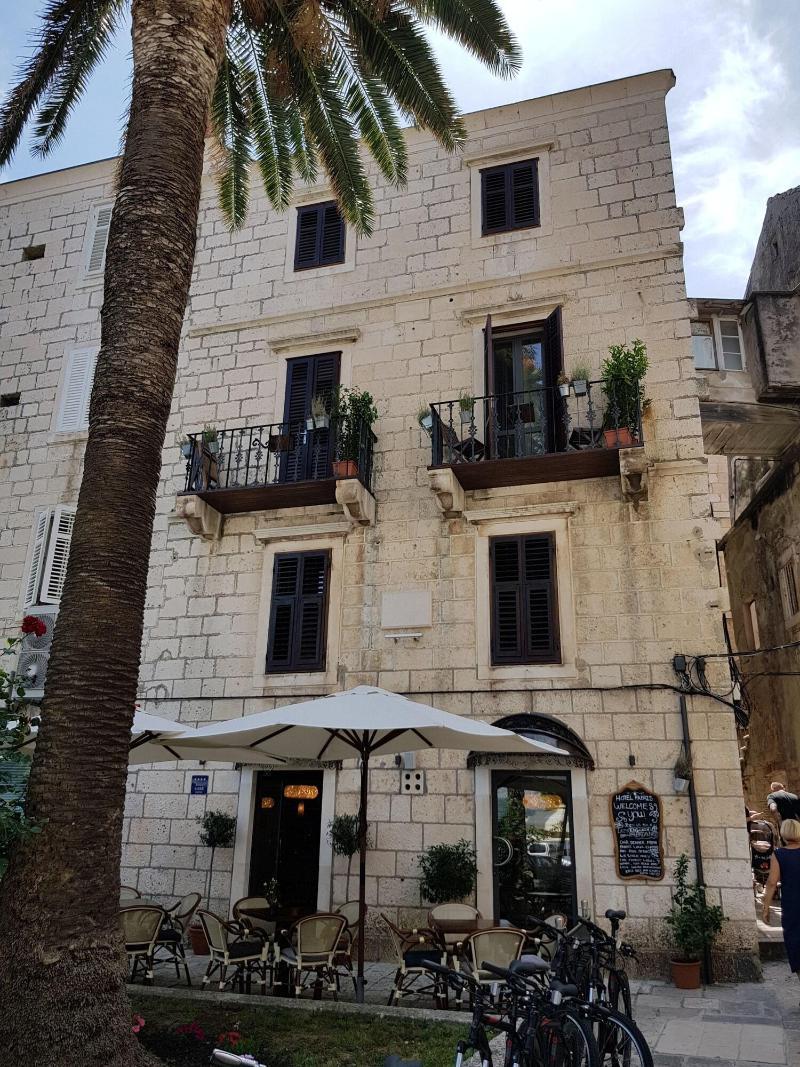 Hotel Fabris -Luxury Inn