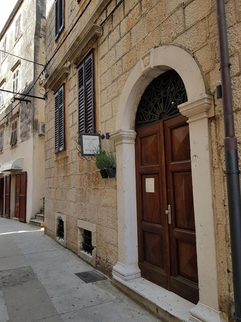 Hotel Fabris -Luxury Inn