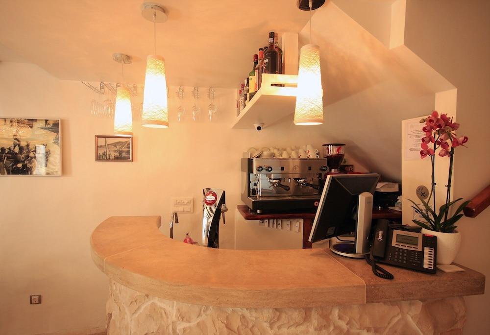 Hotel Fabris -Luxury Inn