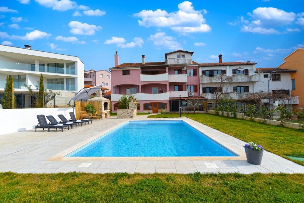 Apartments Margareta