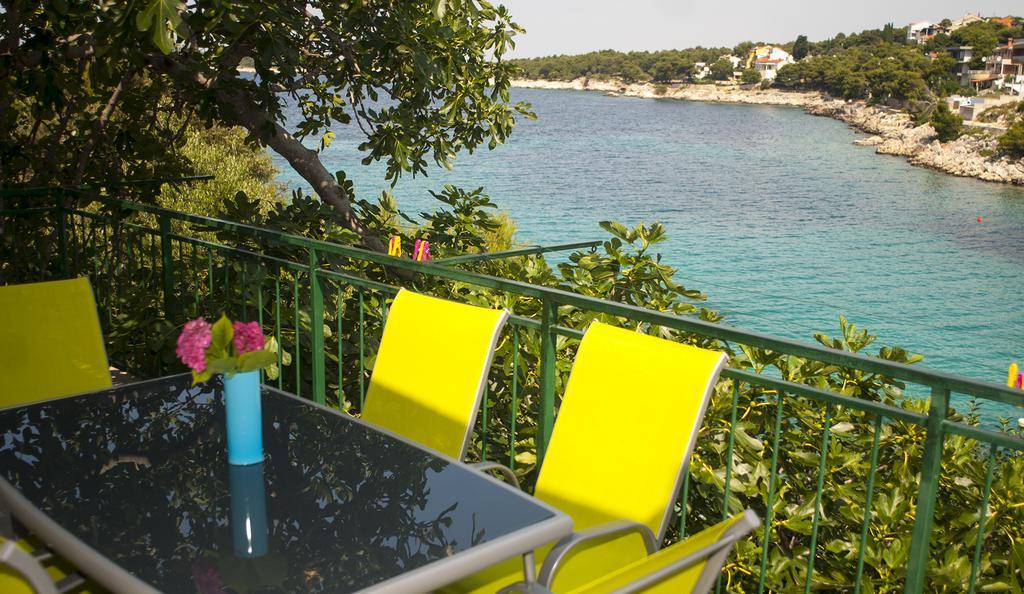 Apartments Roko Bilo