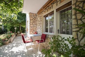 Apartments Gorana