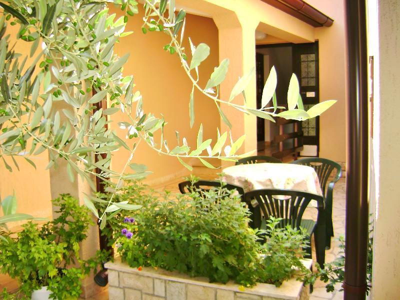Apartments Miljenko