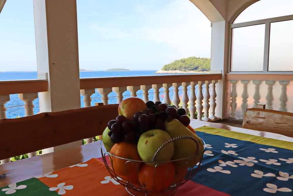Apartments Villa Senija