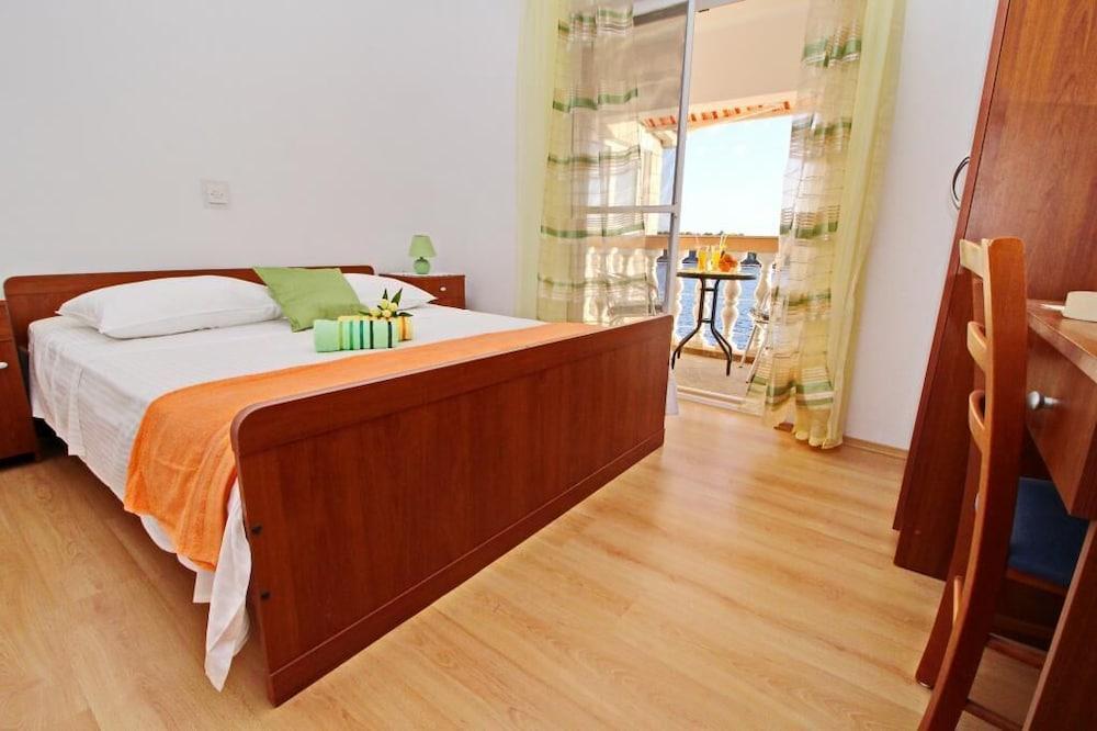 Apartments Villa Senija
