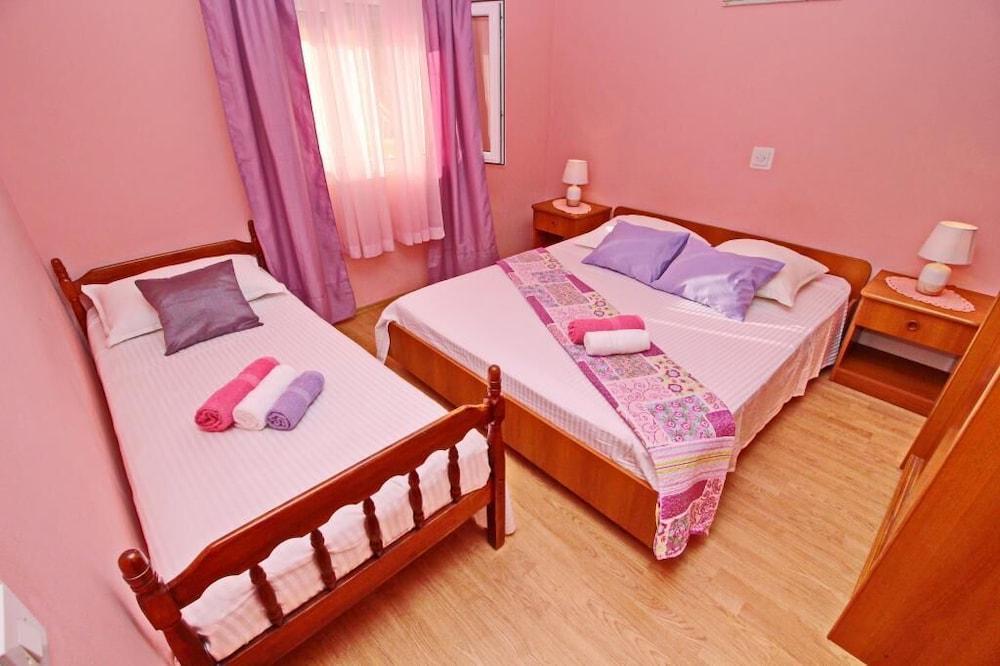Apartments Villa Senija