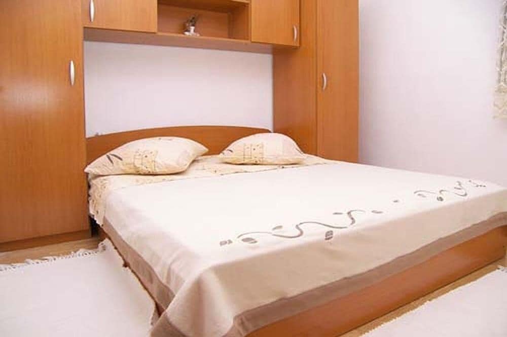 Apartments Stipica