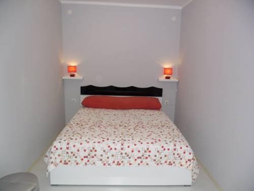 Apartments Jerine