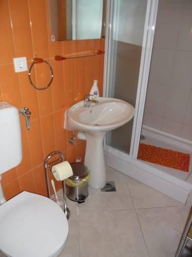 Apartments Jerine