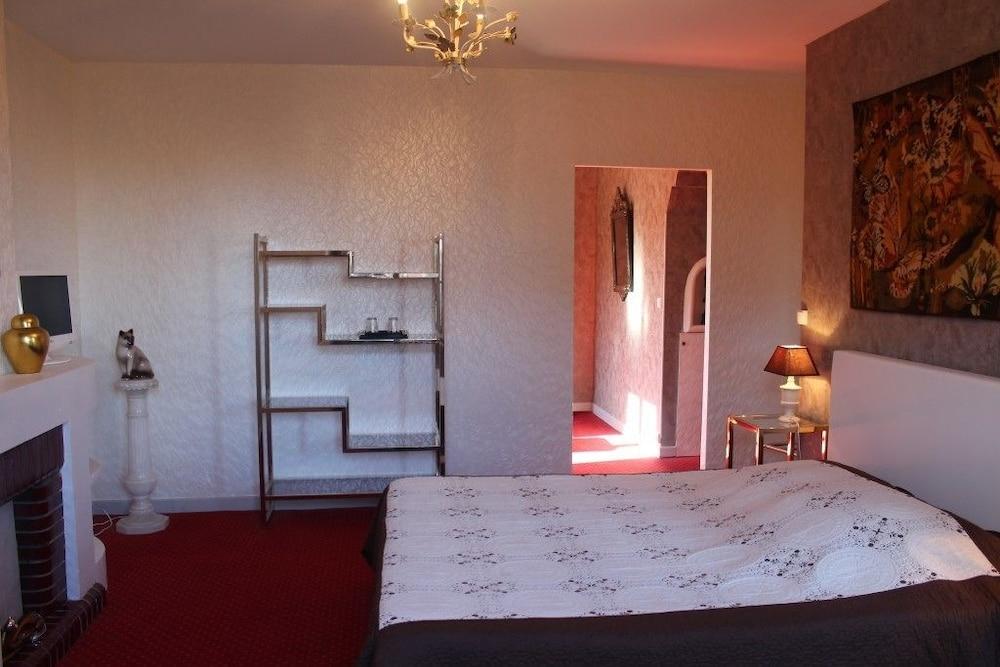 Carcas Hotes Guest House