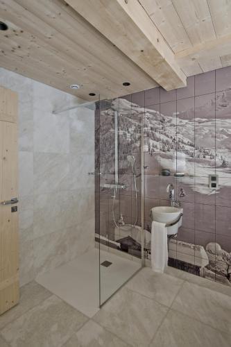 Chalet Hotel Inarpa & Resort