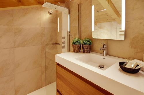 Chalet Hotel Inarpa & Resort