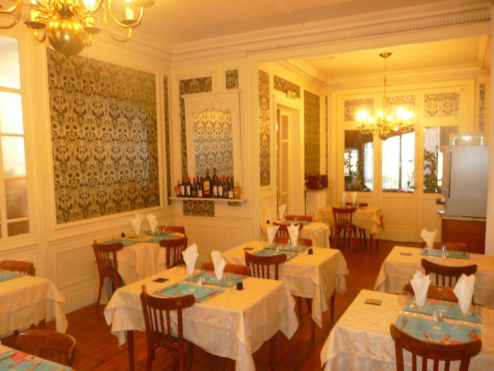 Hotel Riviera