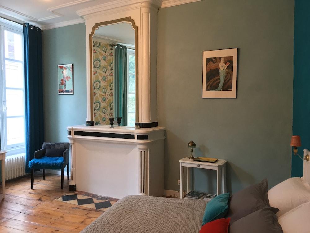 Beaux Esprits Chambres d'Hotes & Séminaires