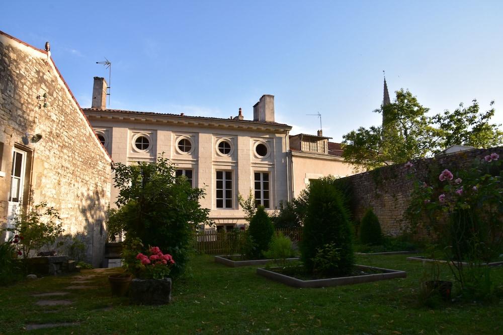 Beaux Esprits Chambres d'Hotes & Séminaires