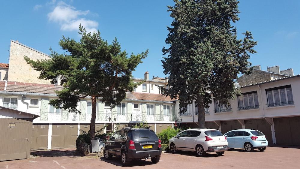 Hotel du Cheval Rouge