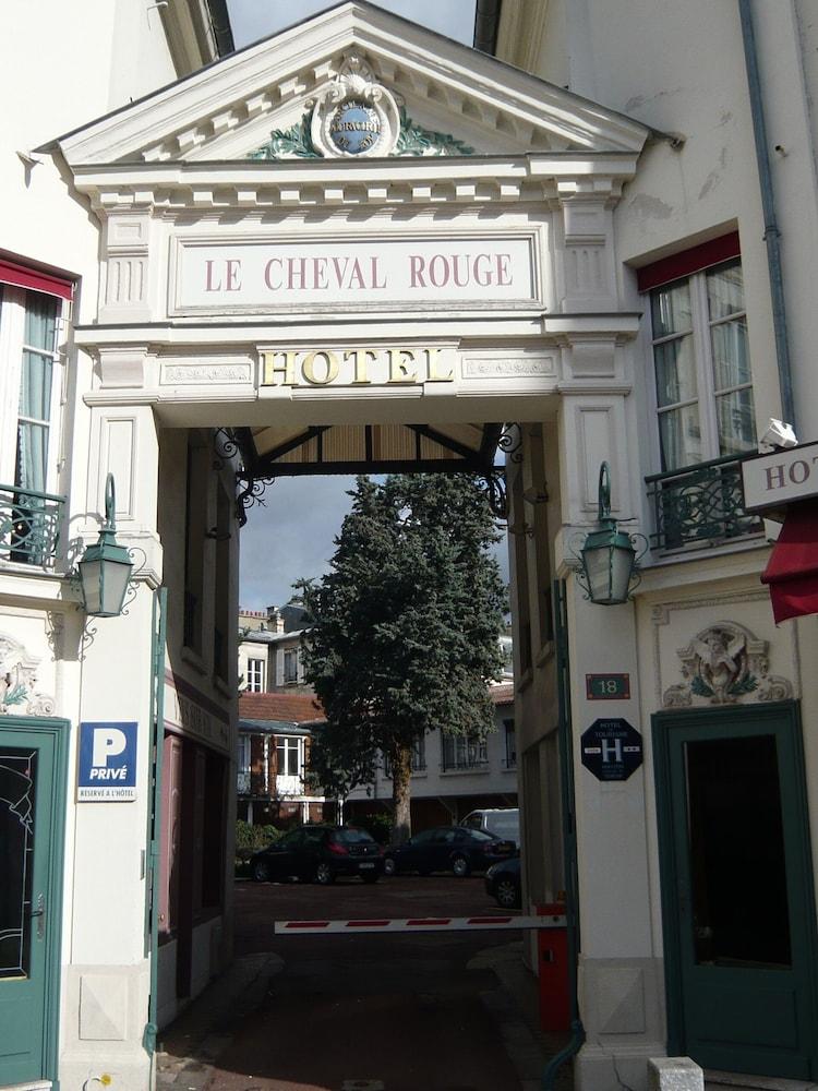 Hotel du Cheval Rouge
