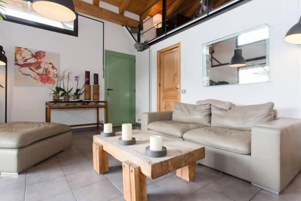 Skylark Bed & Breakfast