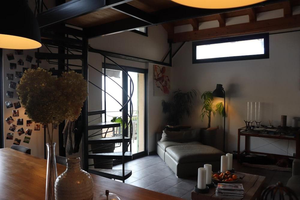 Skylark Bed & Breakfast