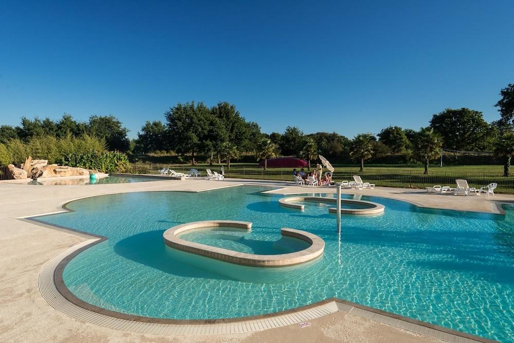 Camping du Domaine de l’Orangerie de Lanniron