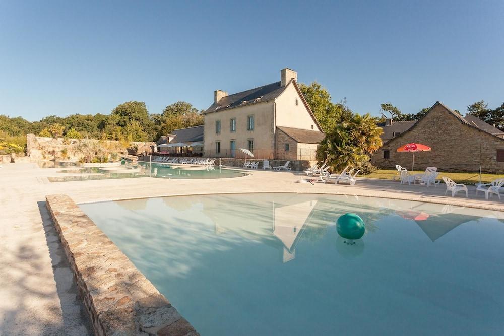 Camping du Domaine de l’Orangerie de Lanniron