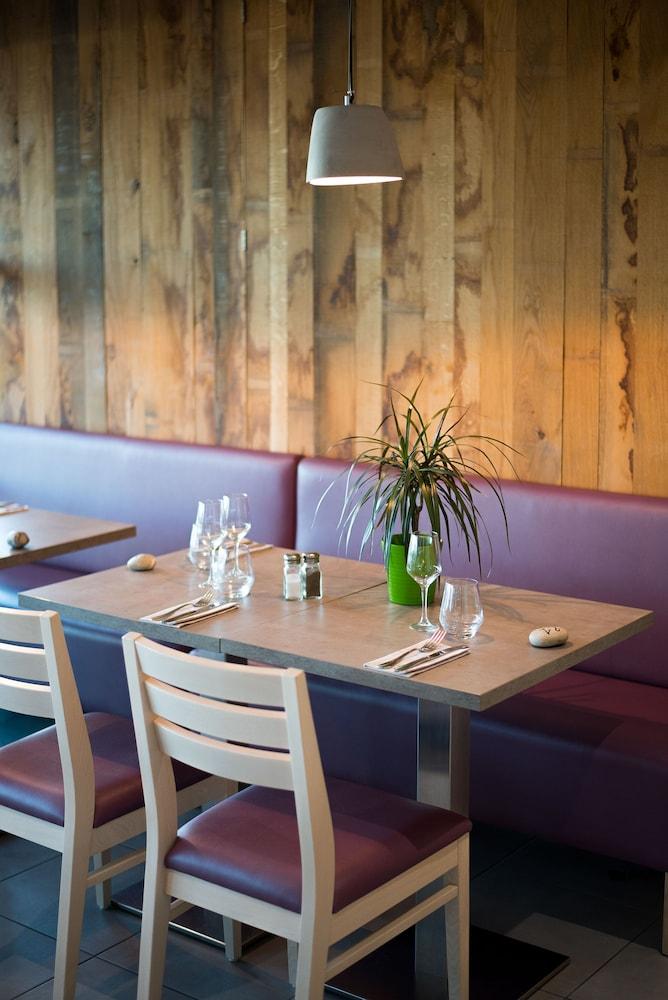 Hotel Restaurant Les Galets Bleus