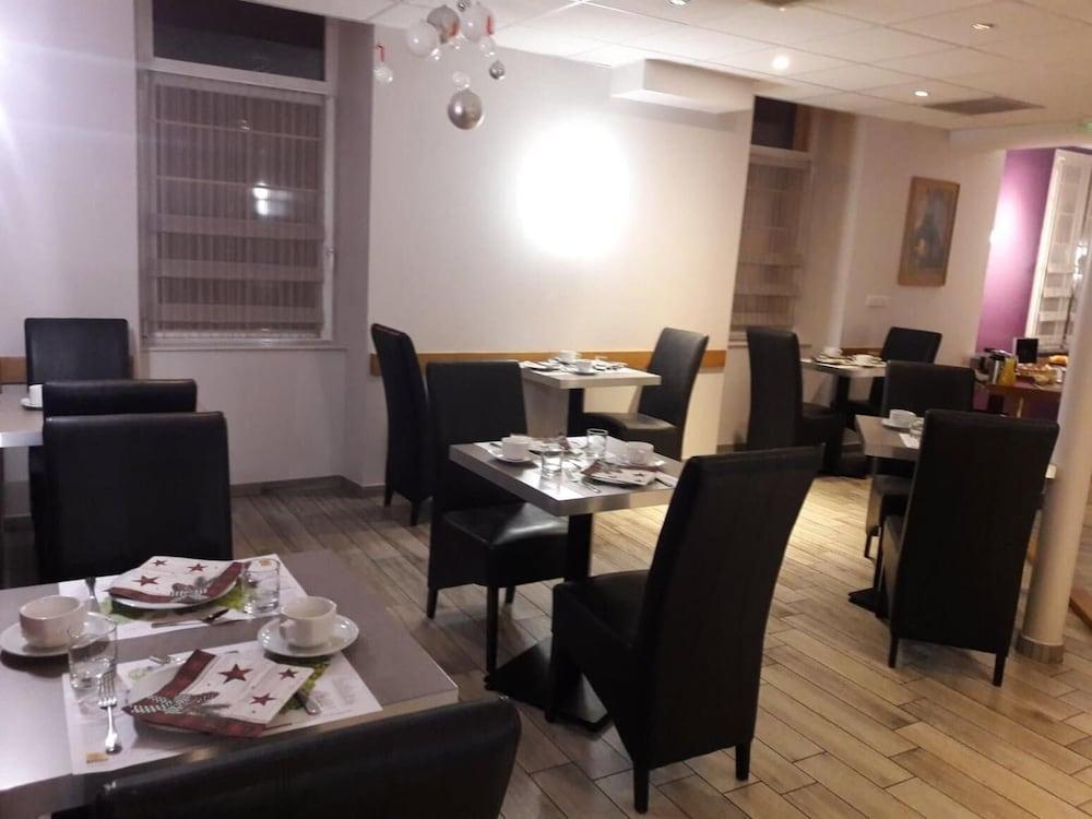 Hotel du Parc & Restaurant Rouget de Lisle