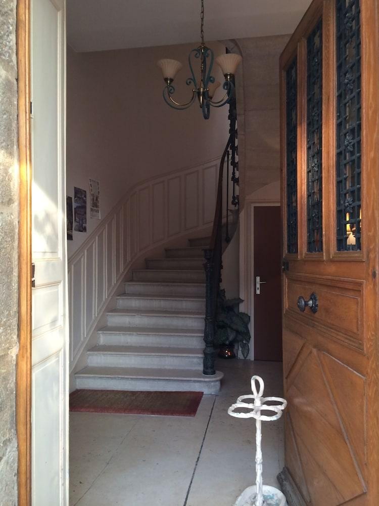 Hotel Des Cymaises