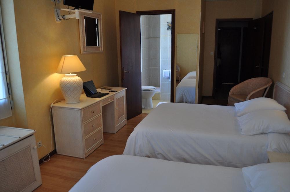 Atlantis Hotel