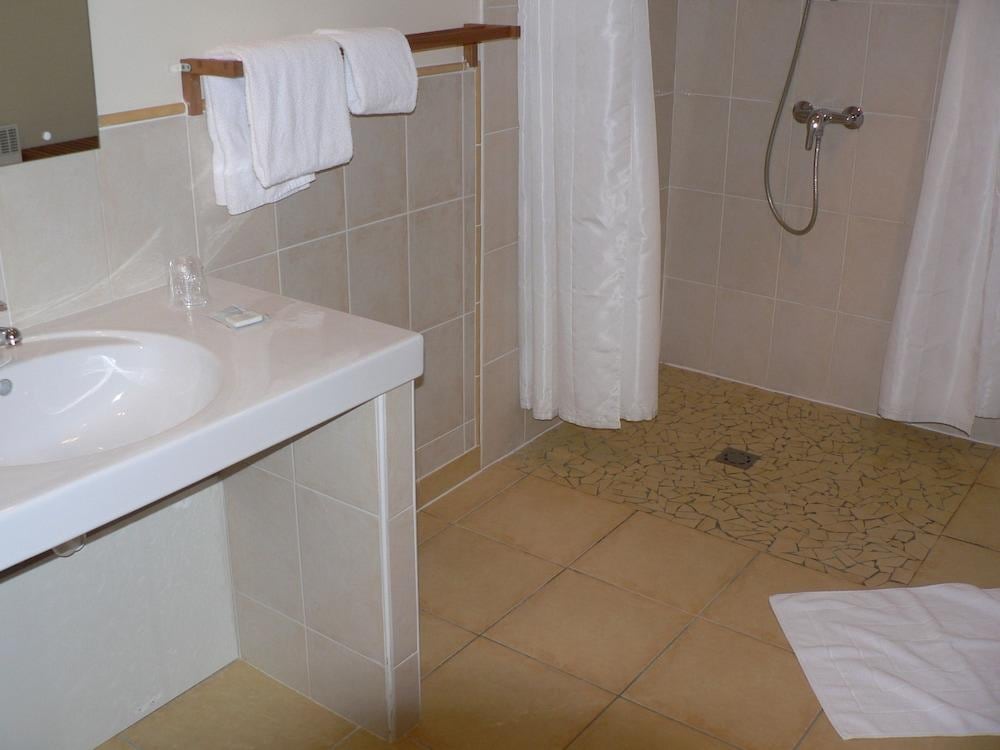 Atlantis Hotel