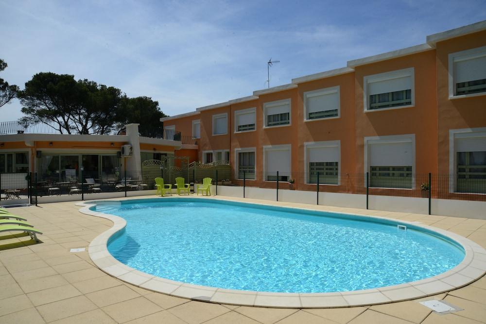 Hotel - Restaurant Les Rocailles