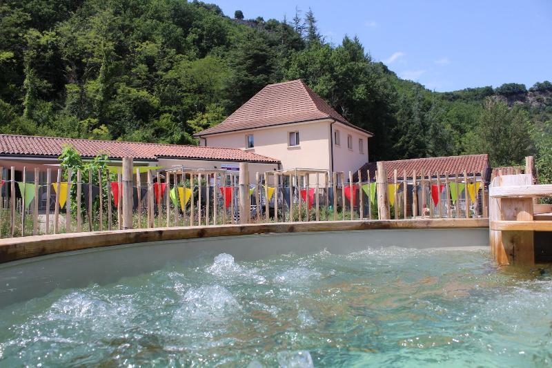 Logis Hotel Gite La Peyrade