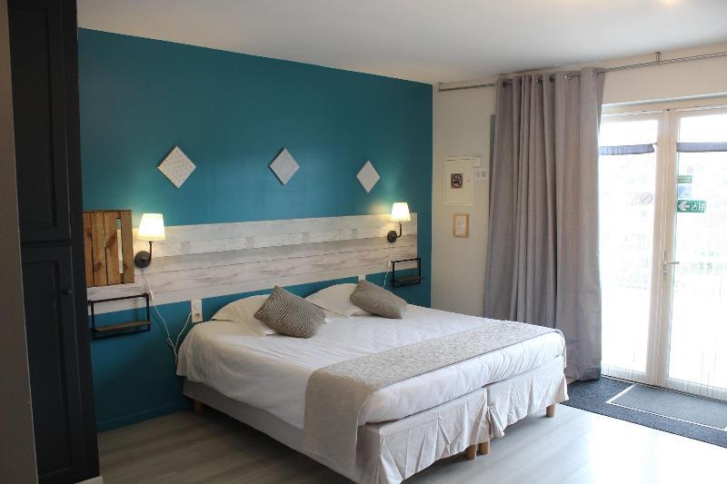 Logis Hotel Gite La Peyrade