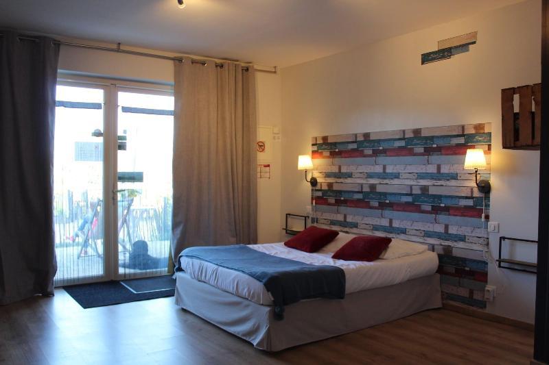 Logis Hotel Gite La Peyrade