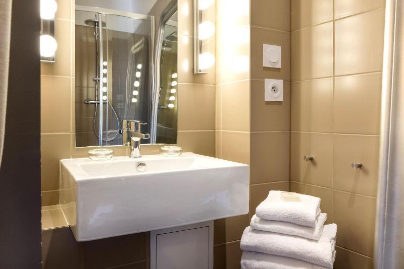 Logis Hotel de Russie