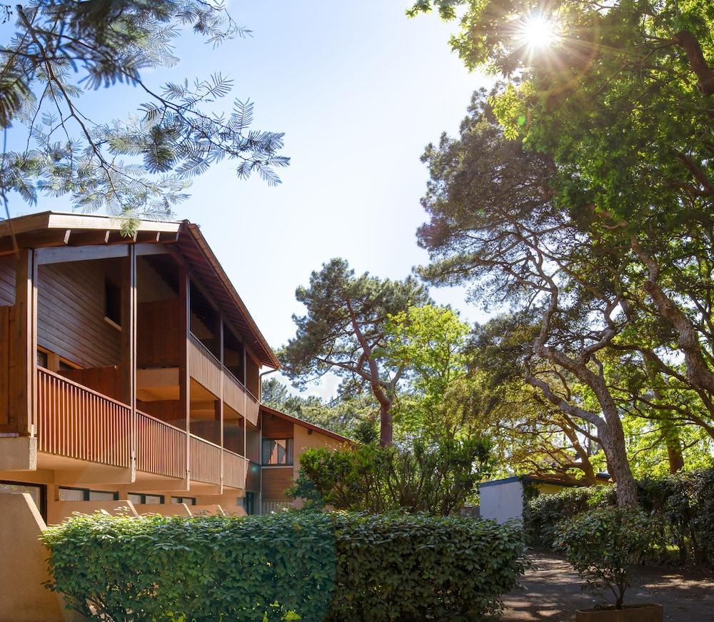 Residence Hoteliere les Acanthes