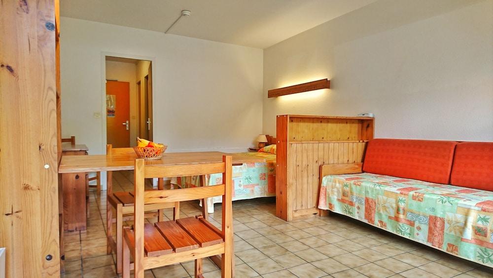 Residence Hoteliere les Acanthes
