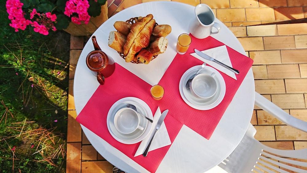 Residence Hoteliere les Acanthes